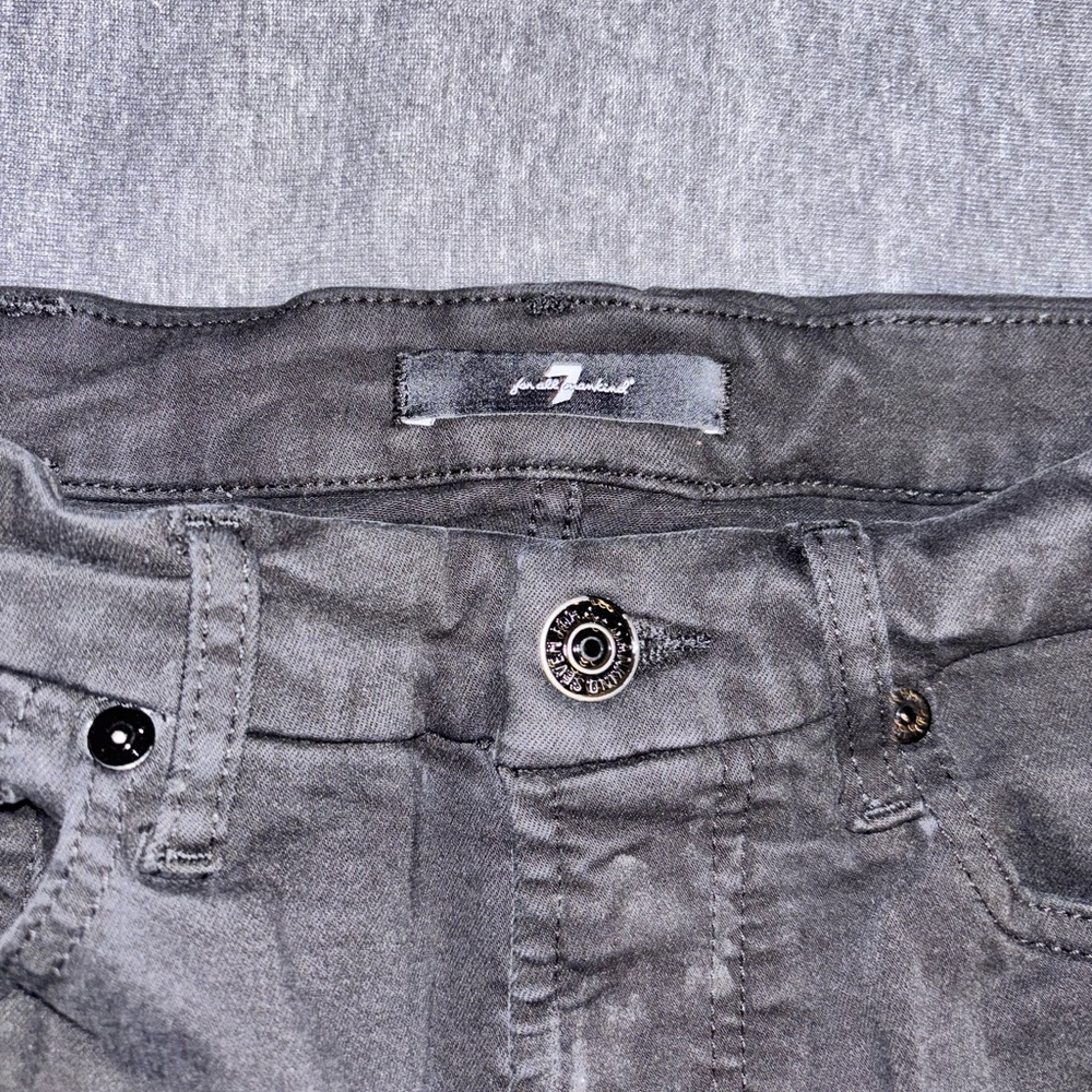 High Rise Straight Jeans - Picture 3 of 4
